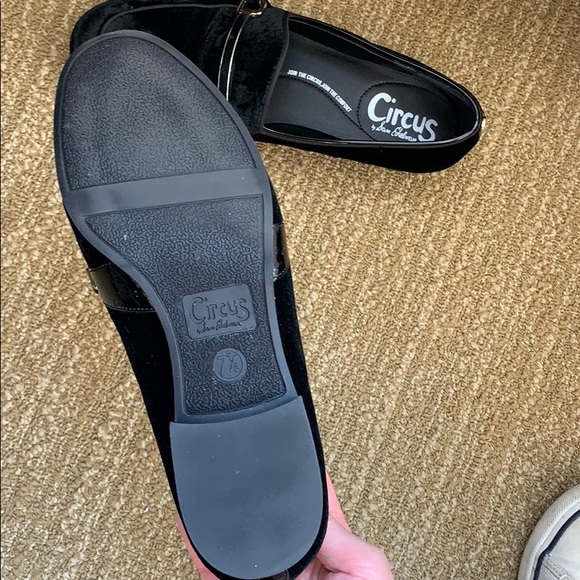 Circus By Sam Edelman Velvet Loafers - Picture 3 of 3